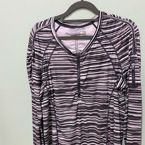 Athleta Fitness Shell Top